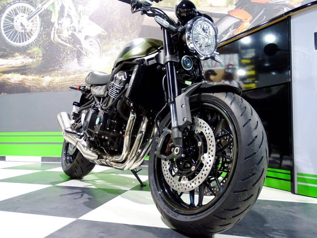 Kawasaki Z900 RS - сучасний ретро-мотоцикл