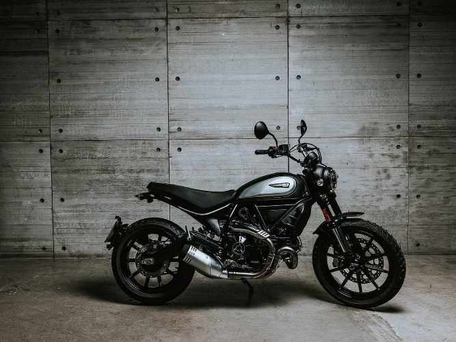 Новий Ducati Scrambler Icon Dark