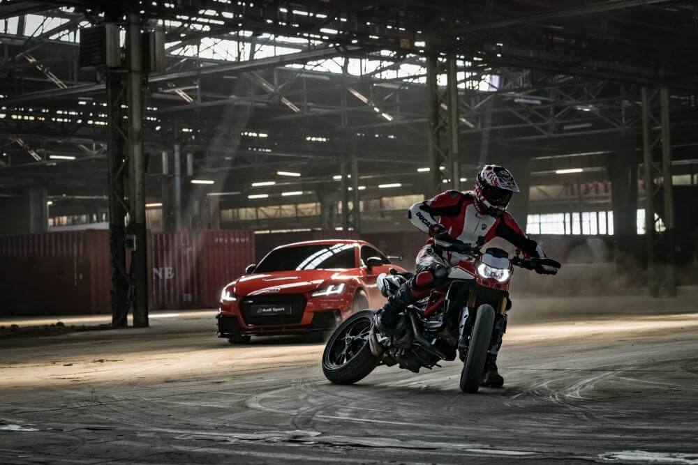 Ducati Hypermotard 950