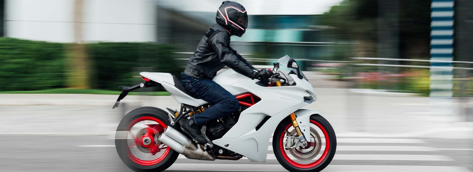 Ducati SuperSport 