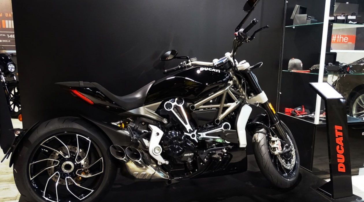 xDiavel 7