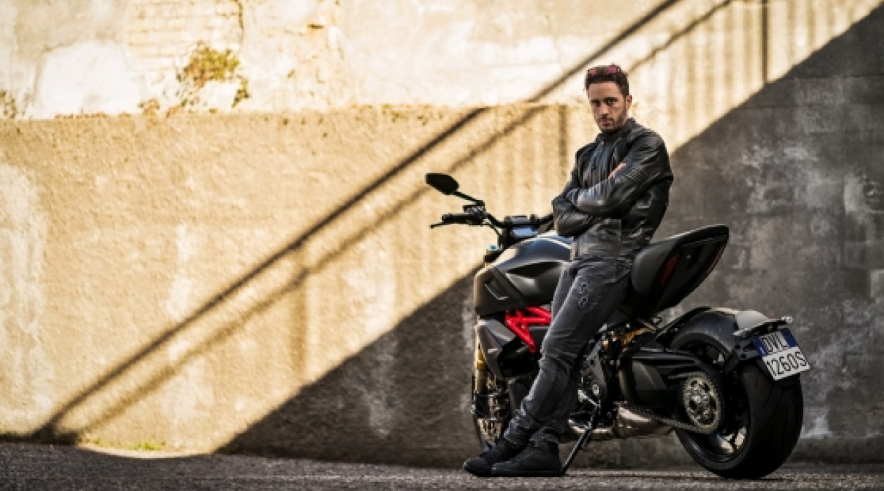 Diavel 1