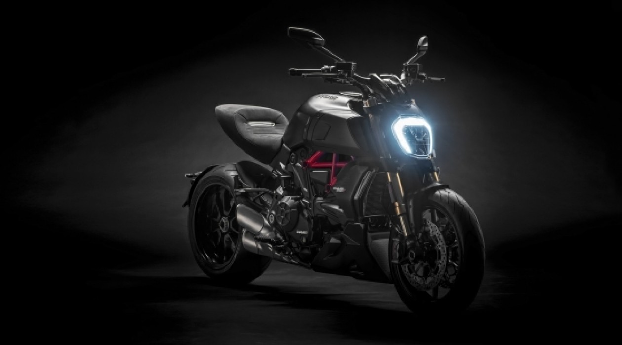 Diavel 5