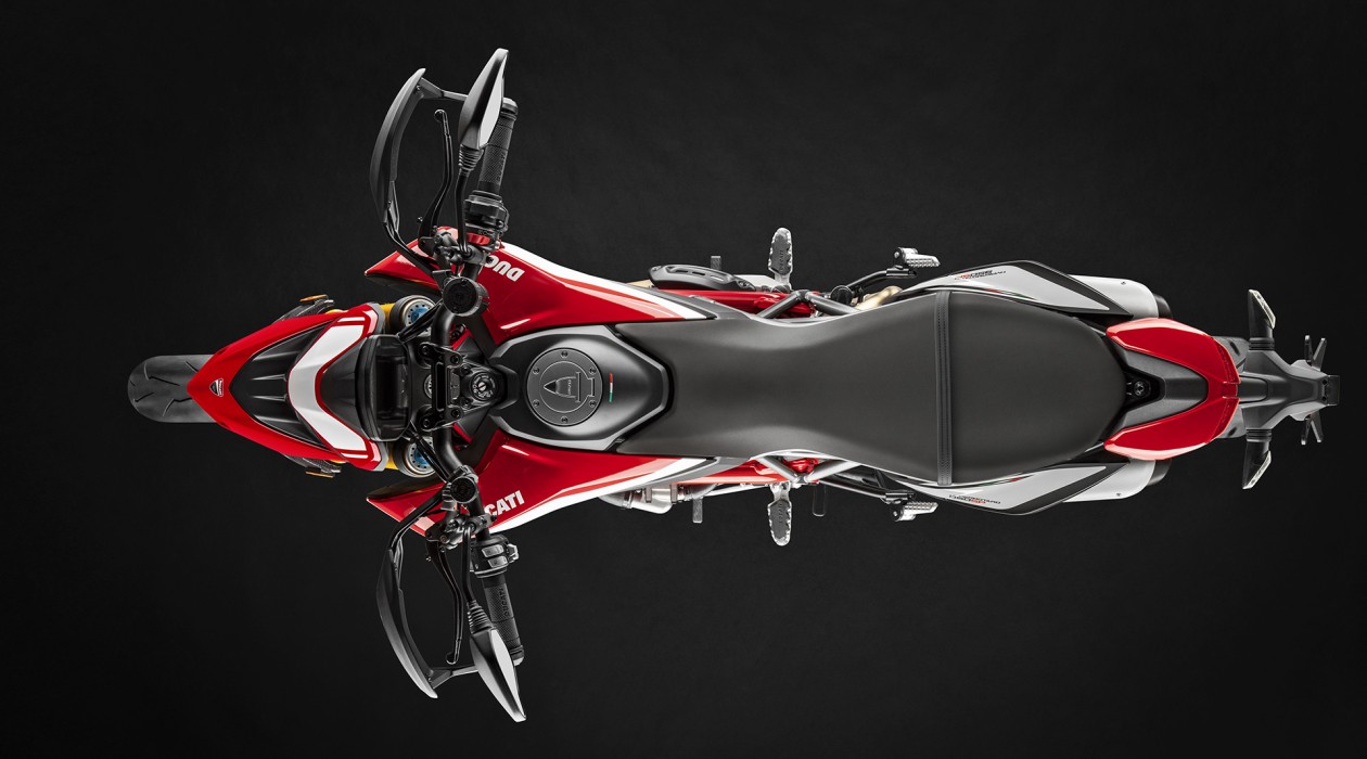 Hypermotard 9