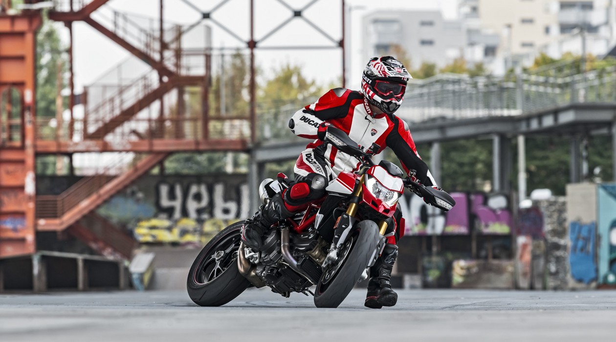 Hypermotard 1