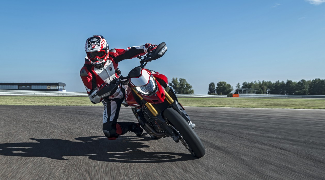 Hypermotard 2