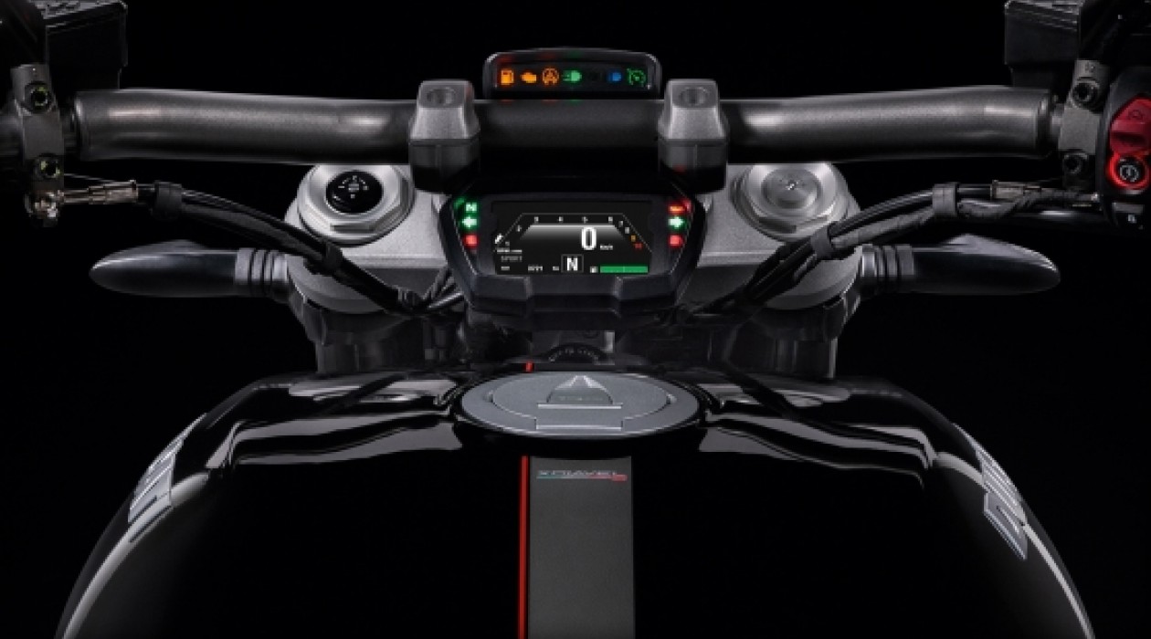 xDiavel 5