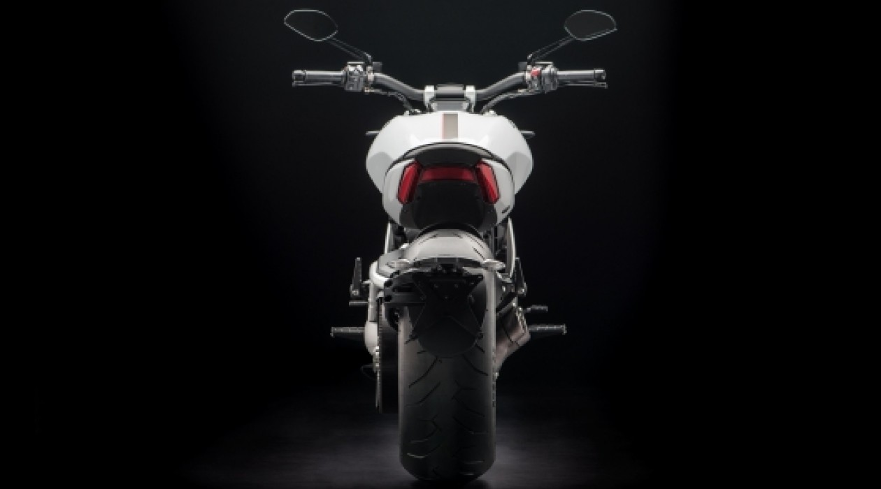 xDiavel 12