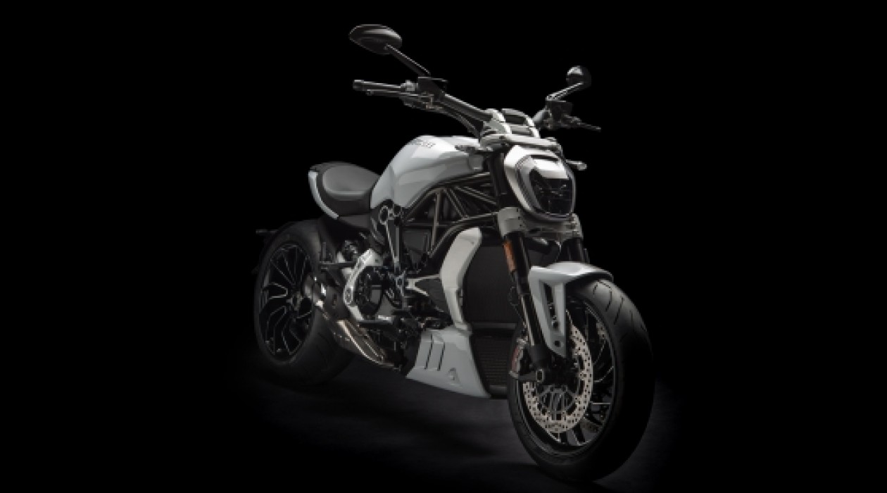 xDiavel 13