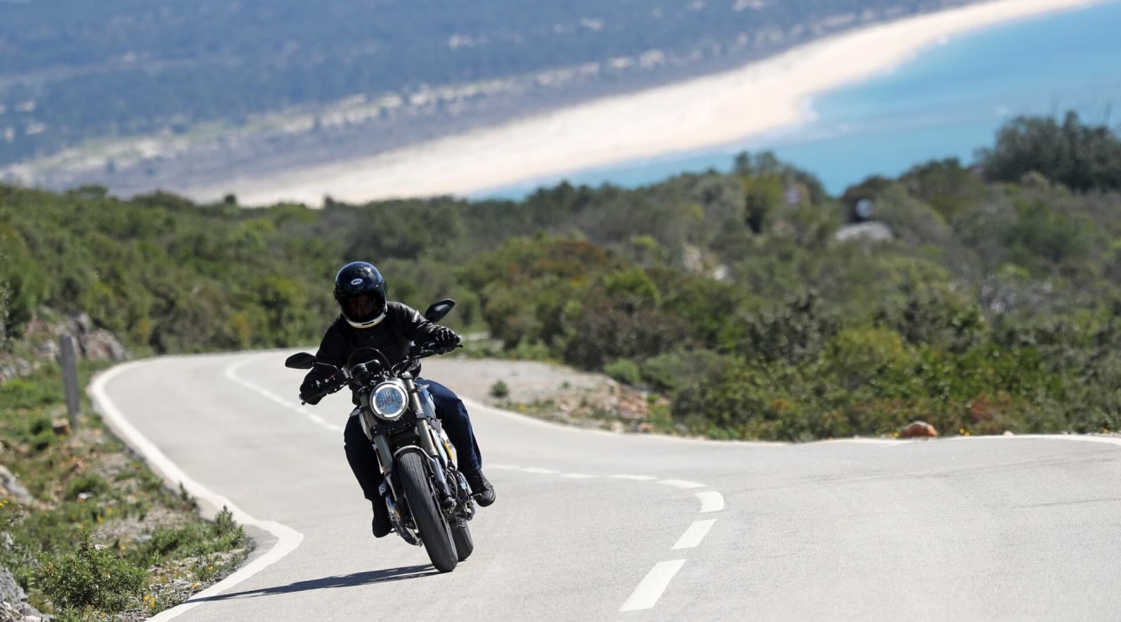 Scrambler 1100 3