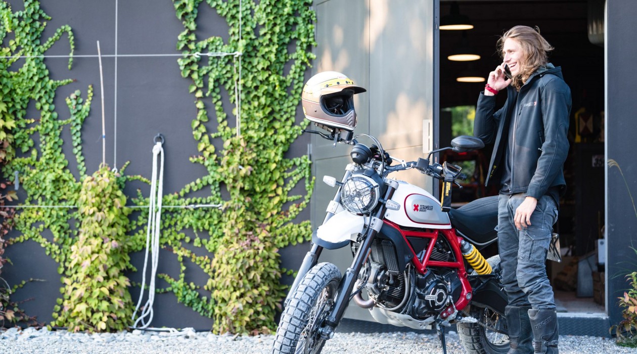 Scrambler Desert Sled 5