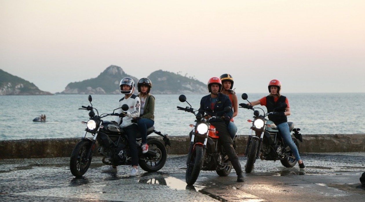 Scrambler Sixty2 6