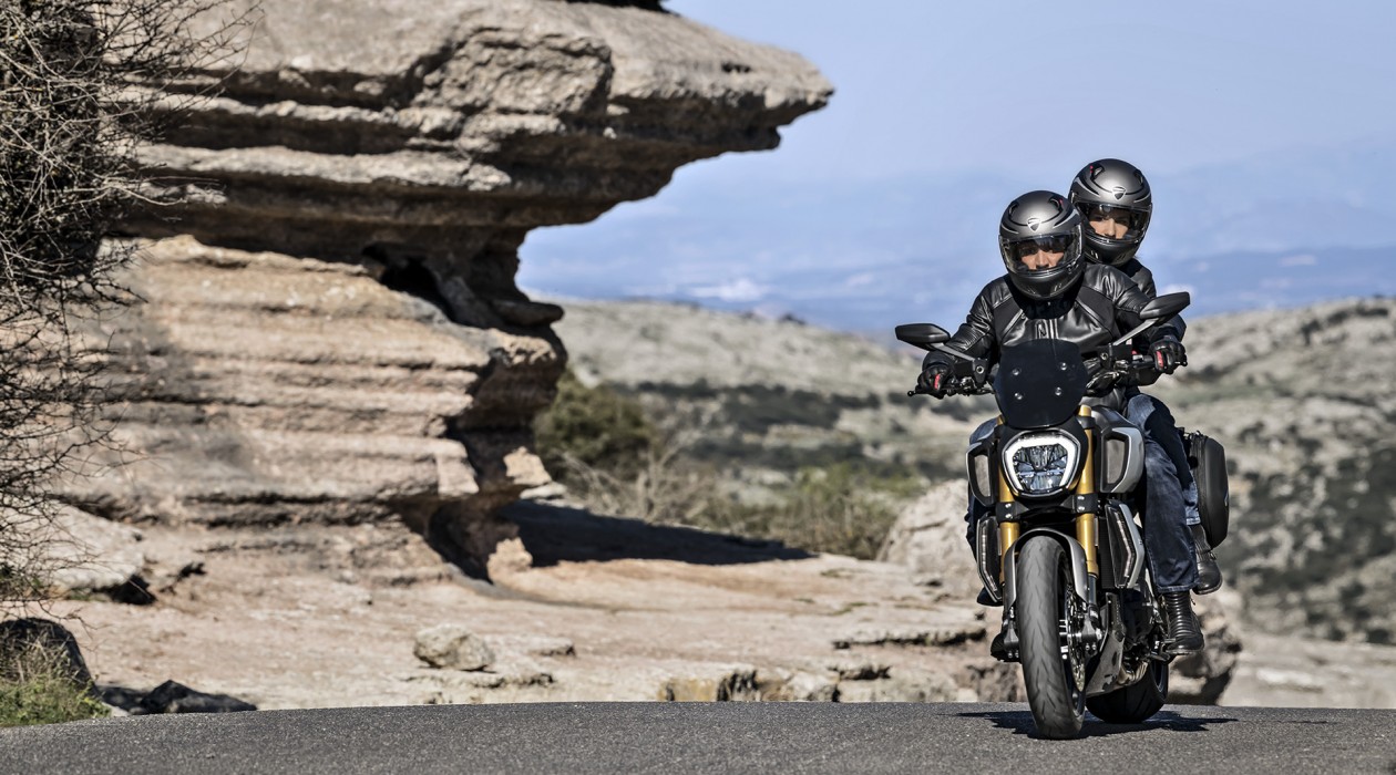 Diavel 4