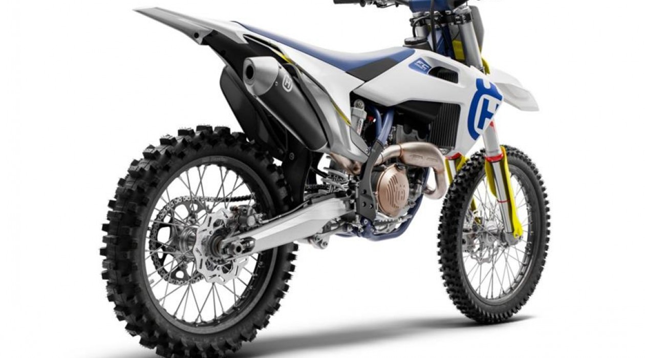 FC 250 3