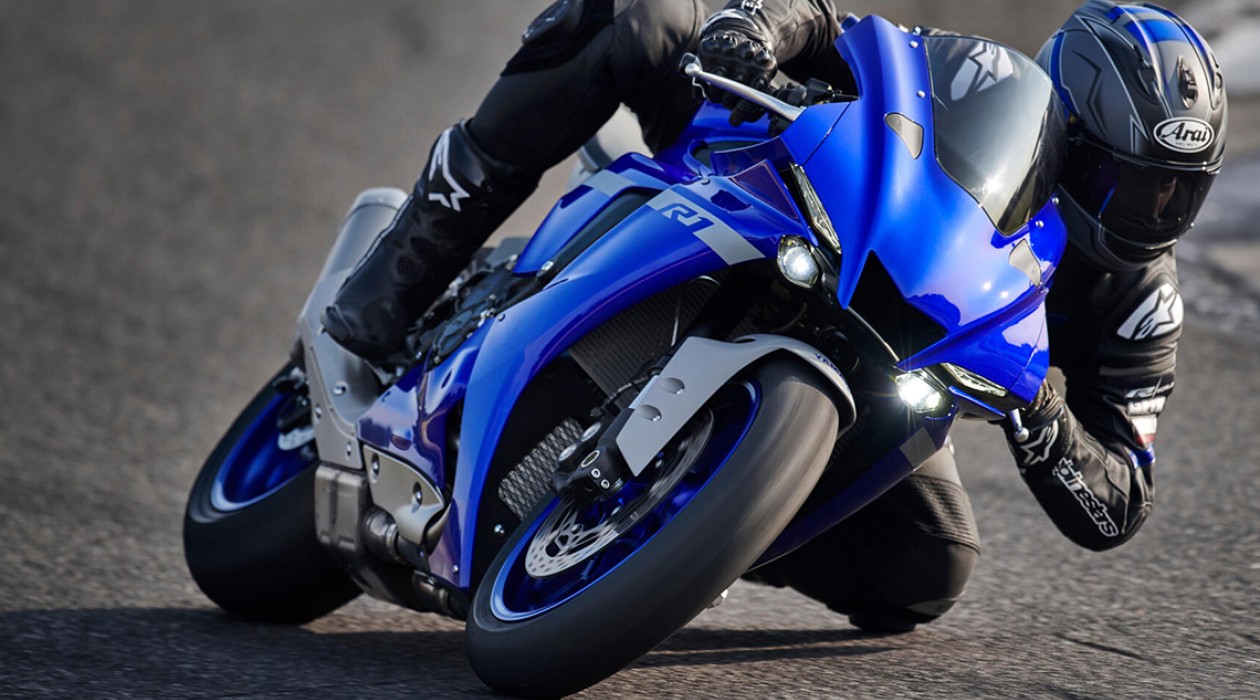 YZF-R1 6