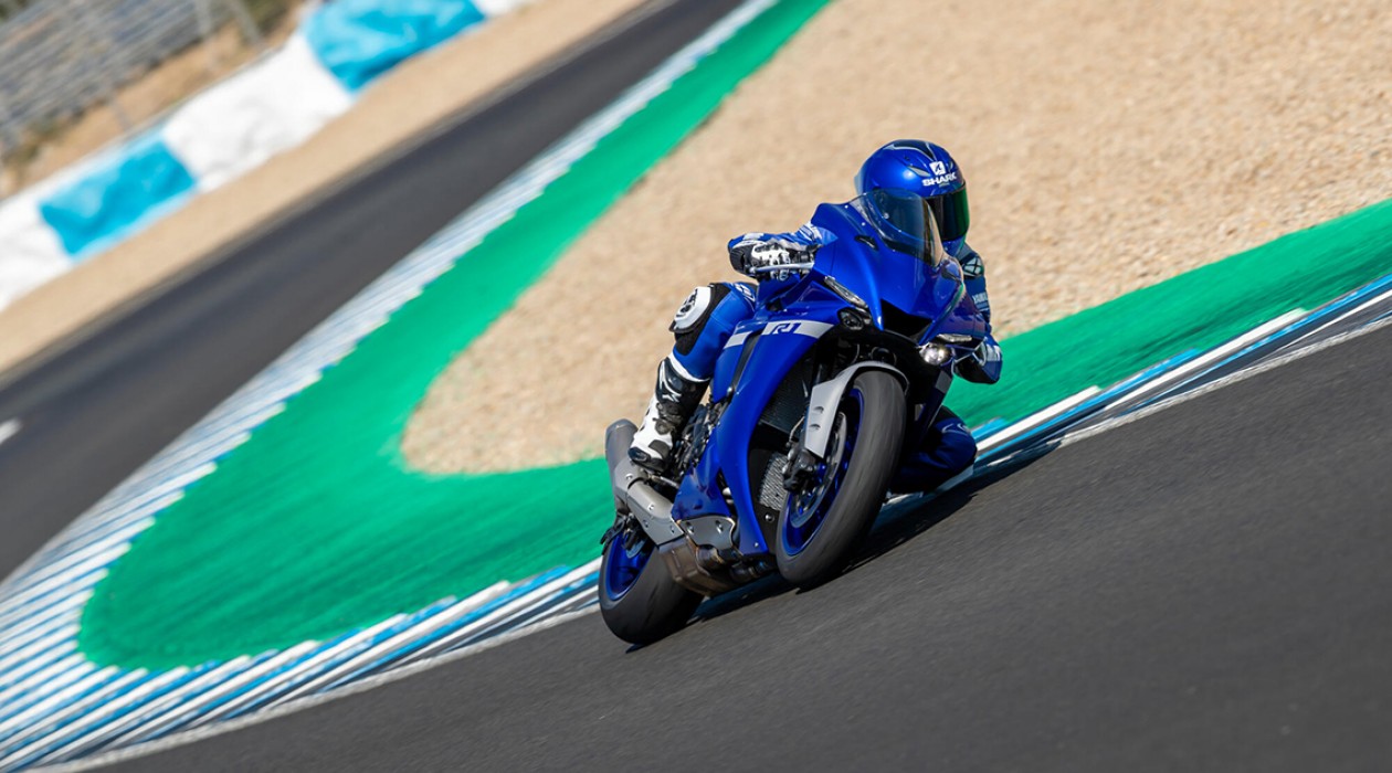 YZF-R1 13