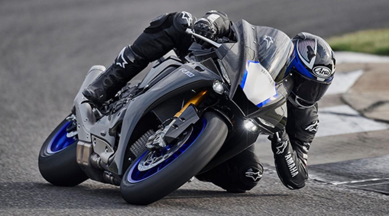YZF-R1M 8