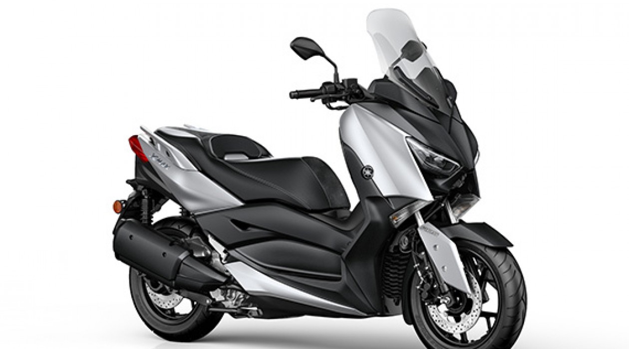 XMAX 300 1