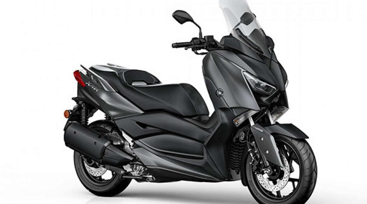 XMAX 300 2