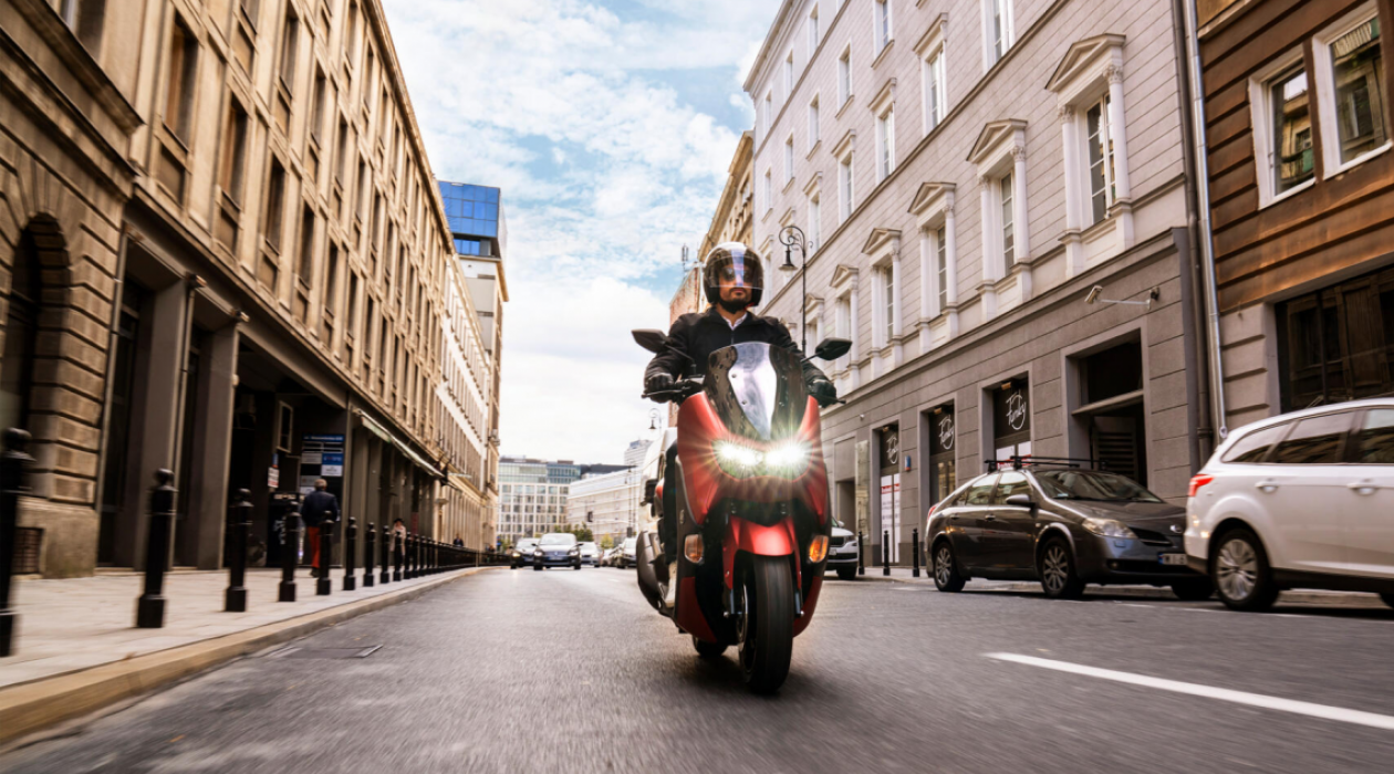 NMAX125 4