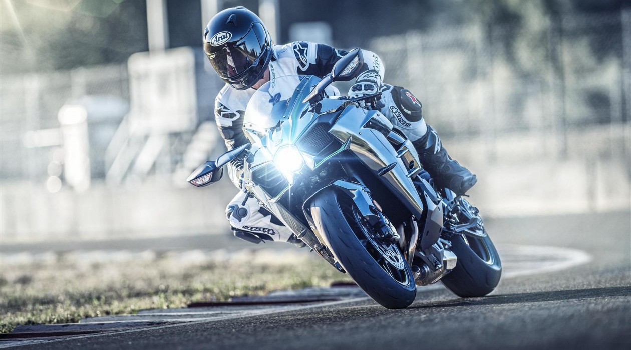 Ninja H2 4