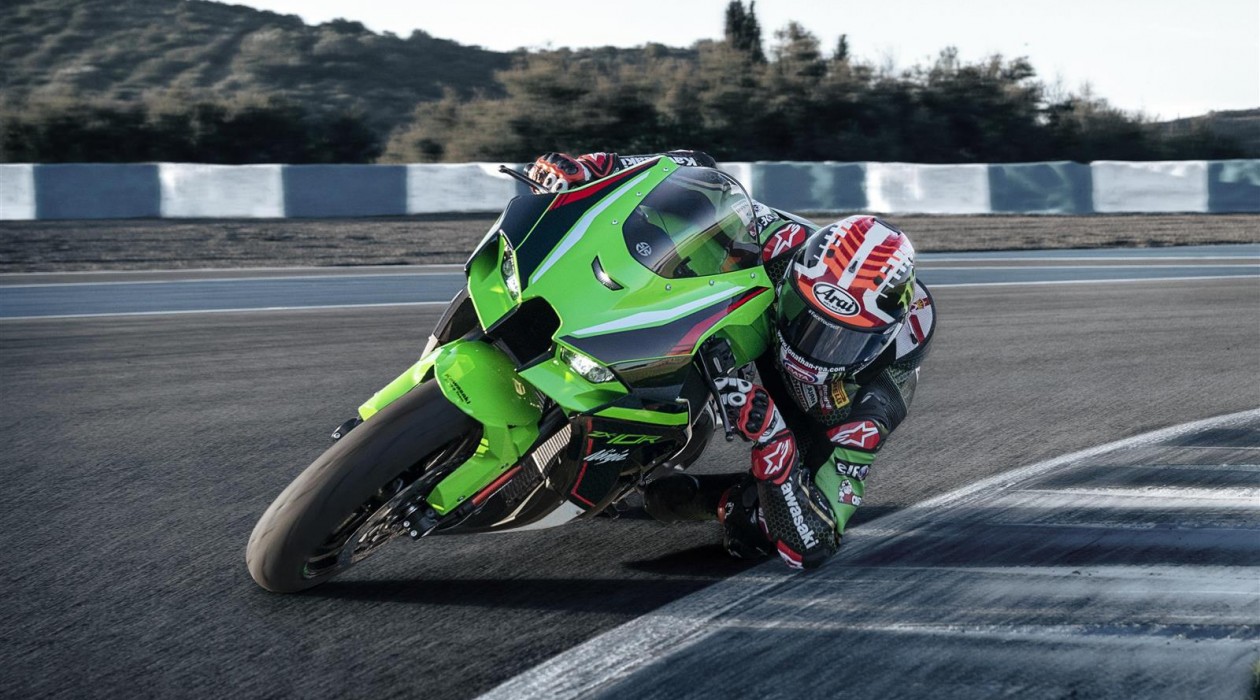 Ninja ZX-10R 13