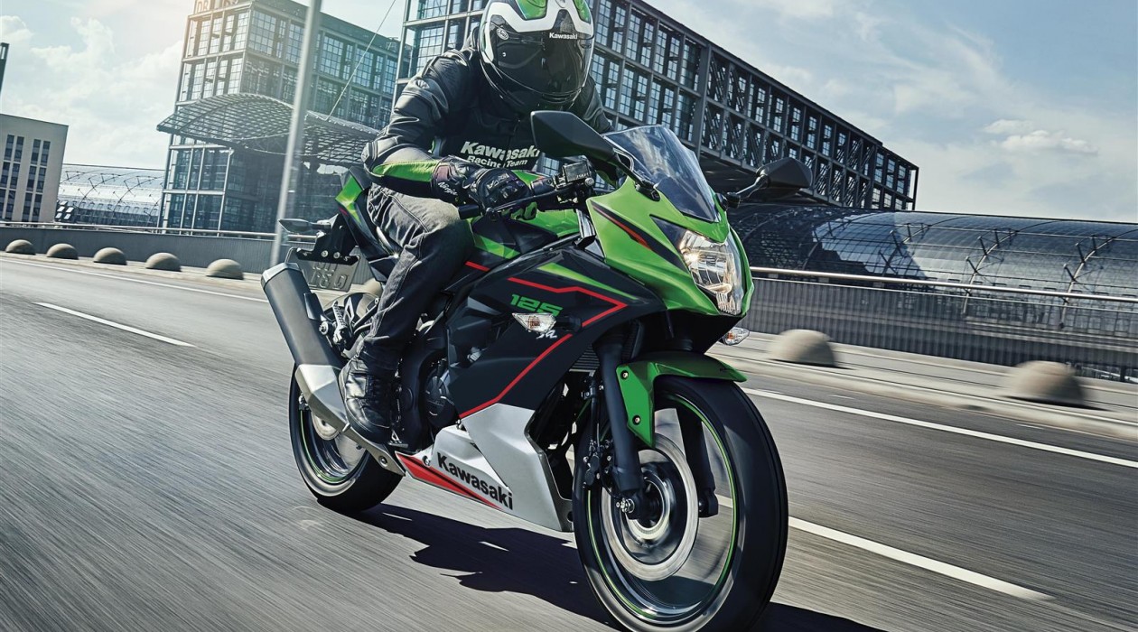 Ninja 125 7