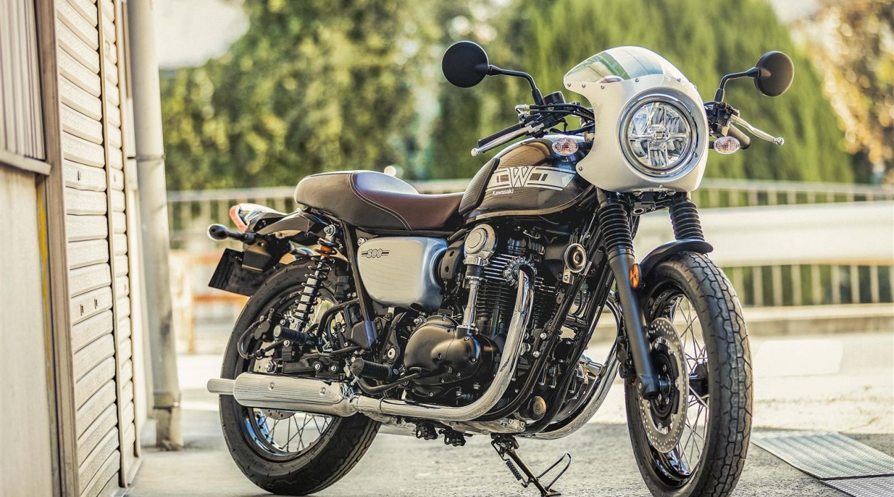 W800 8