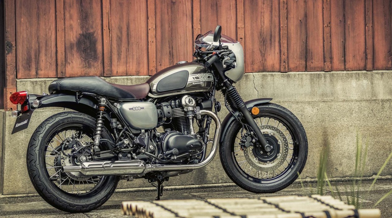W800 11
